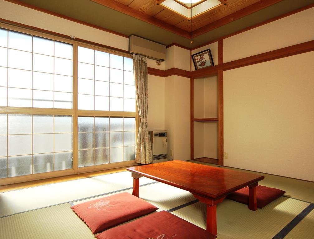 Villa Katashio Nozawaonsen Extérieur photo