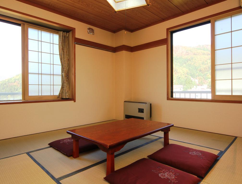 Villa Katashio Nozawaonsen Extérieur photo