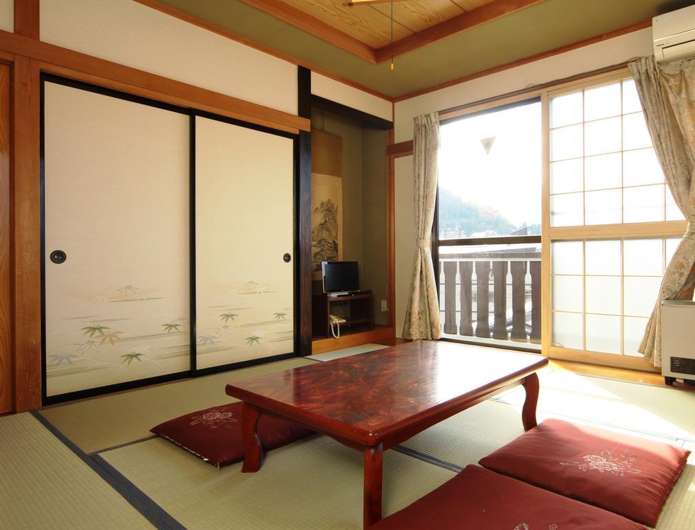 Villa Katashio Nozawaonsen Extérieur photo